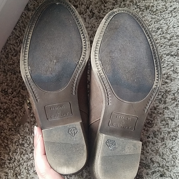 Brown booties - Picture 3 of 6